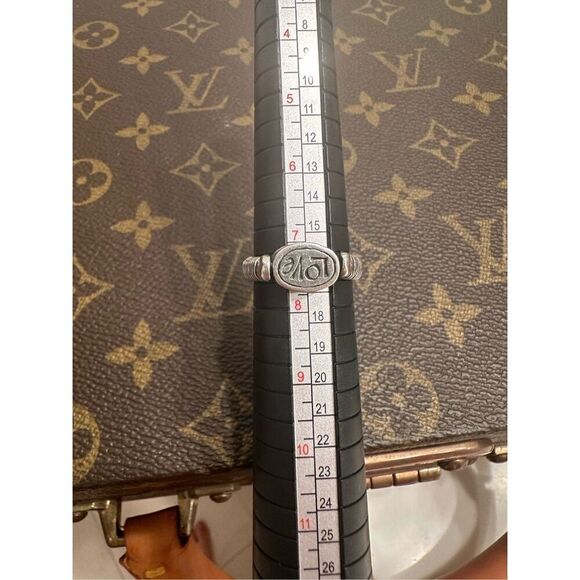 James Avery sterling silver scarab (beetle) / LOVE flip ring. Sz 7.5 - Picture 3 of 6